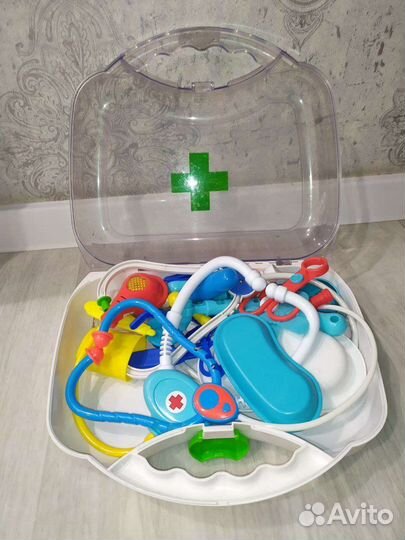 Игрушки набор доктора