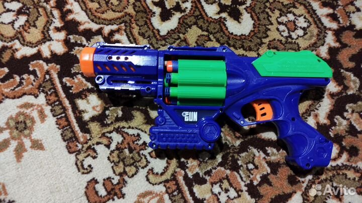 Пистолет бластер