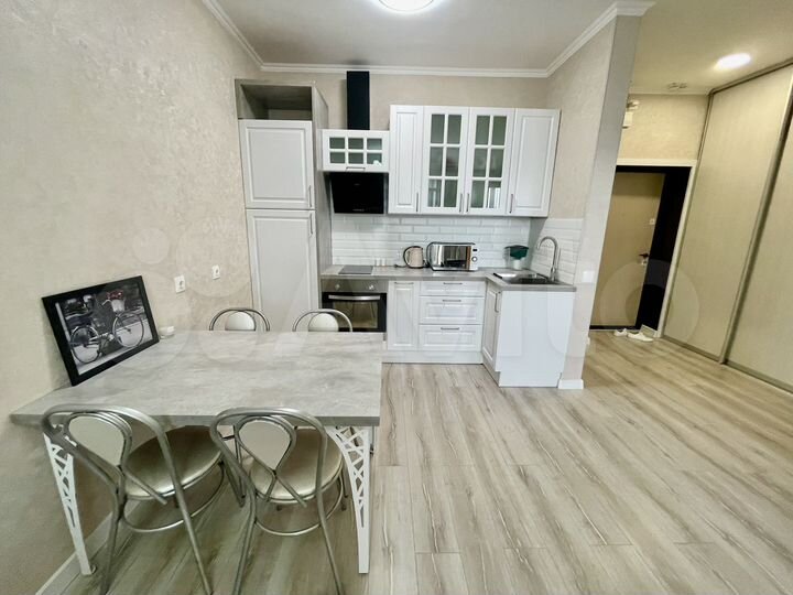 1-к. квартира, 40 м², 10/13 эт.