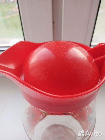 Кувшин красивый