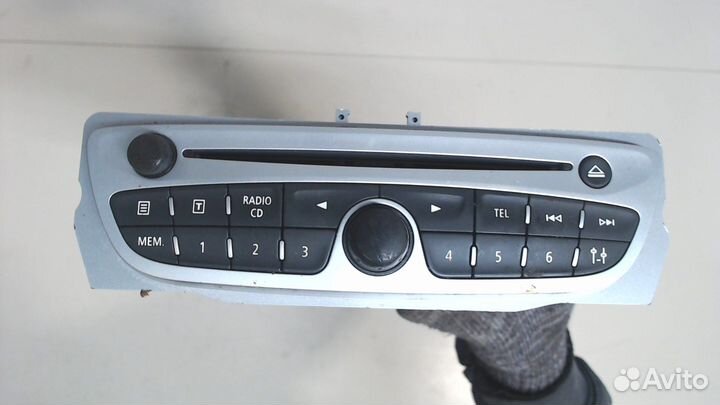 Магнитола Renault Fluence, 2011