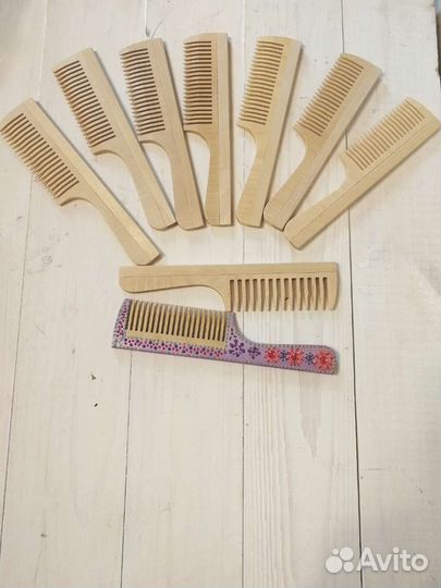 Расческа деревянная
