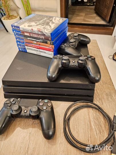 Игровая приставка ps4 с играми