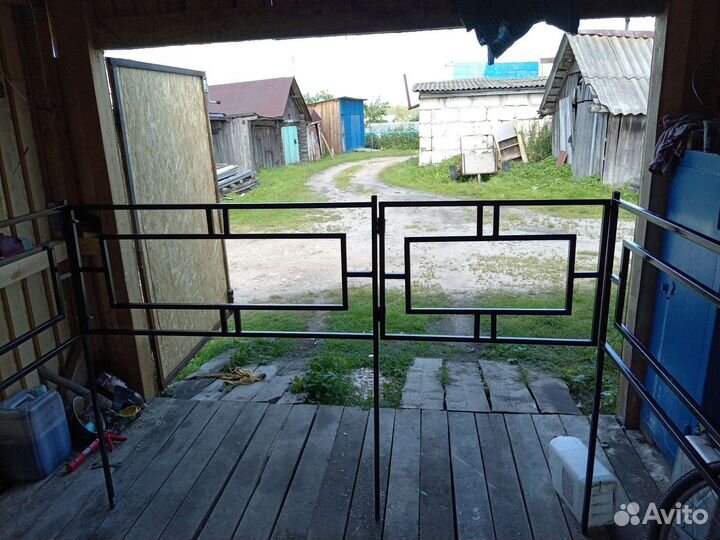 Оградки на кладбище