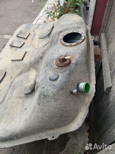 Топливный бак Hyundai Sonata IV (тагаз)