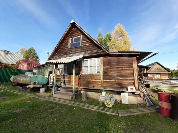 Дача 67,4 м² на участке 10 сот.