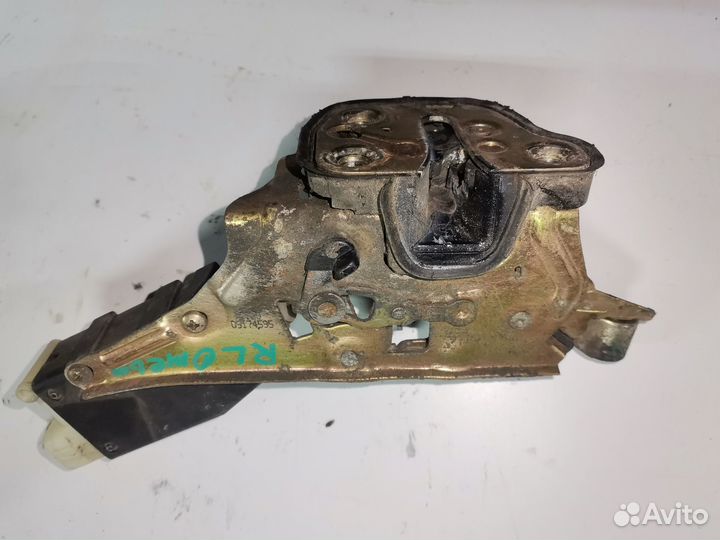 Замок двери задней Opel Omega B