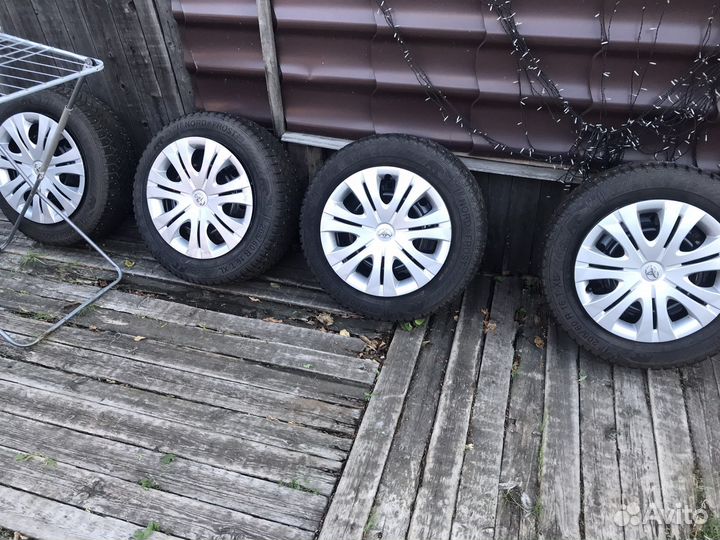 R16 Gislaved Nord Frost 200 205/60, PCD 5x114.3 DIA 22