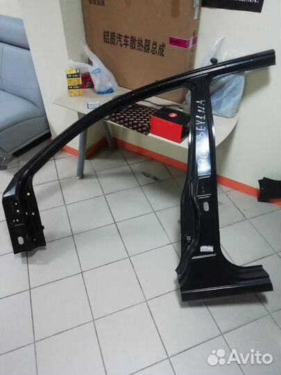 Боковина кузова левая Nissan Qashqai+2