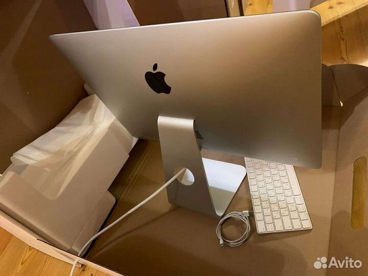 Apple iMac 21.5 MacOS Monterey