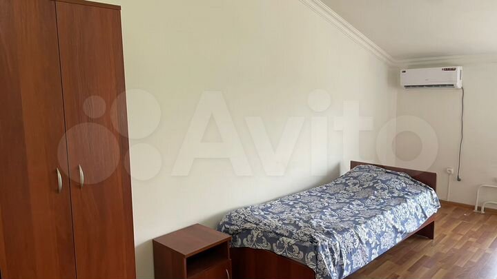 Комната 35 м², 3/3 эт.