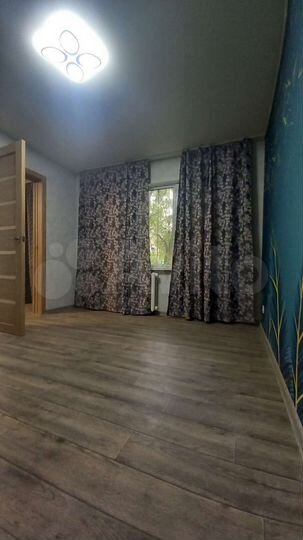 3-к. квартира, 56 м², 1/5 эт.