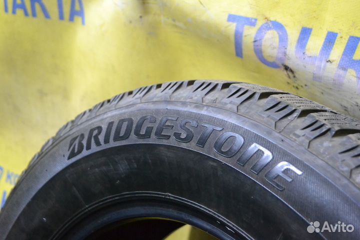 Bridgestone Ice Partner 215/65 R16