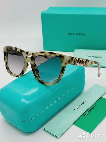 Солнцезащитные очки Tiffany