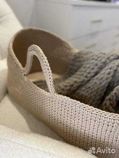 Вязаная люлька