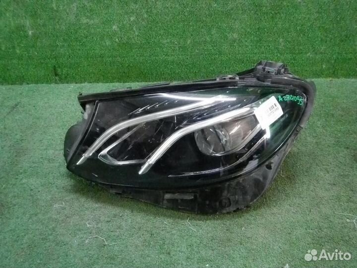 Фара левая Mercedes-Benz E-Class