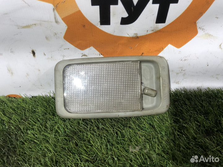 Плафон освещения салона Geely Mk