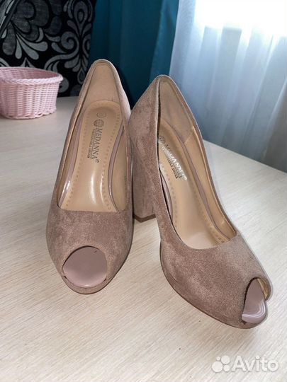 Туфли женские новые 35 размер