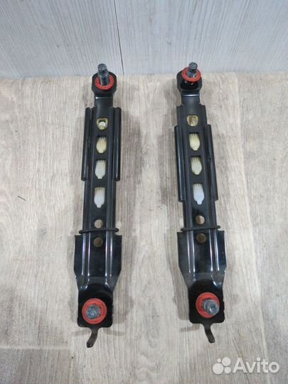 Механизм регулировки ремня Kia Rio 3