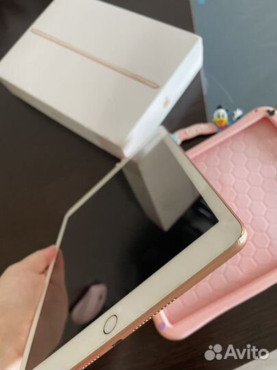 iPad 8 - го поколения 32 gb wifi