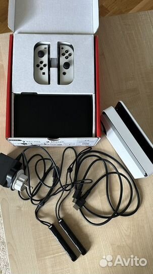 Nintendo switch oled 64 gb