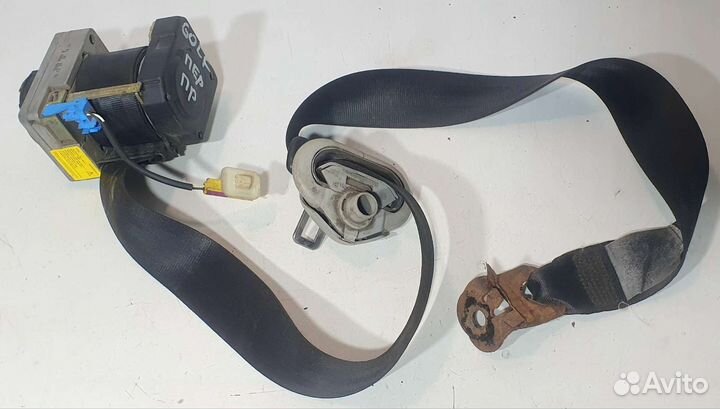 Ремень безопасности передний правый VW Golf 4
