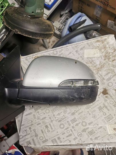 Левое зеркало на ssang yong actyon