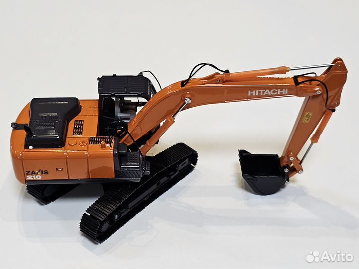 Экскаватор hitachi zaxis 210