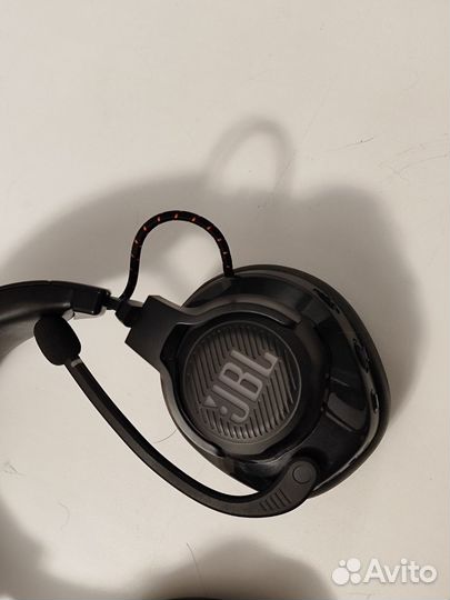 Беспроводные наушники jbl quantum 600