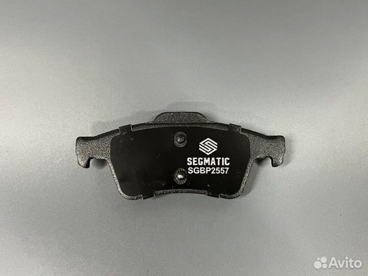 Тормозные колодки заднее Ford Focus 2