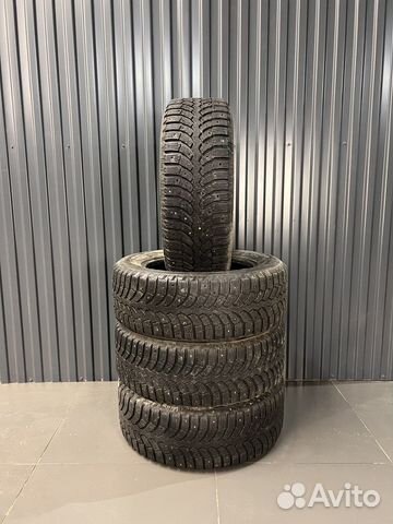 Bridgestone Blizzak Spike-01 215/60 R16 95T