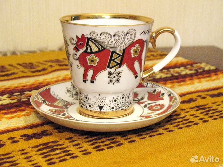 Новый Бокал с блюдцем чайная пара Красный конь лфз