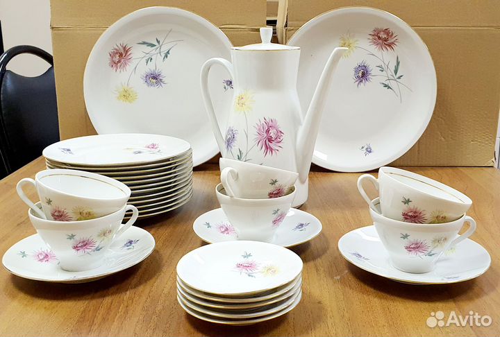 Чайно-кофейный сервиз Хризантемы Freiberger