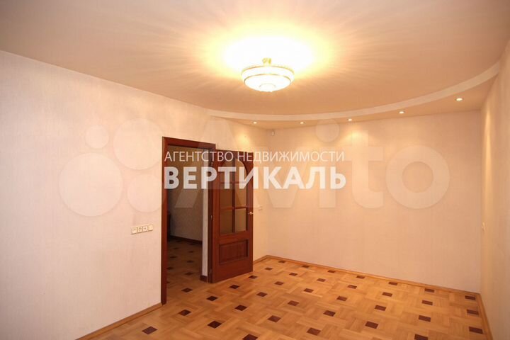 5-к. квартира, 120 м², 5/17 эт.