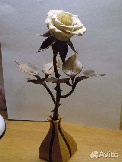 Резная роза