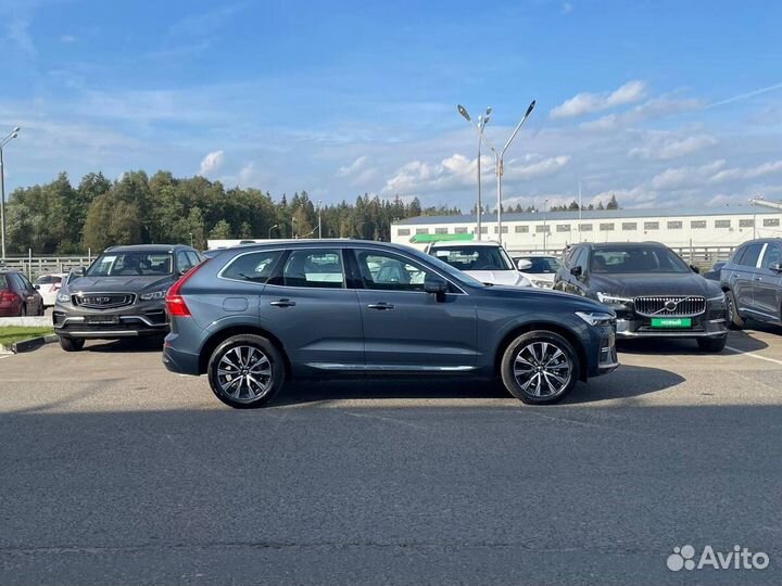 Volvo XC60 2.0 AT, 2023