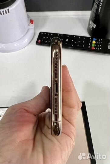 iPhone 11 Pro Max, 64 ГБ