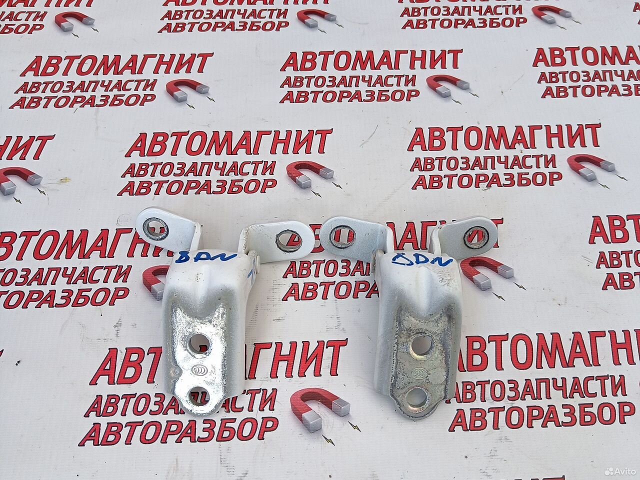 Петля двери задней левой Хендай Соната 8 DN