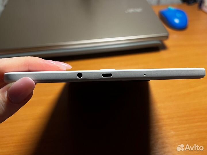 Планшет Samsung Galaxy Tab A 10.1 SM-T585