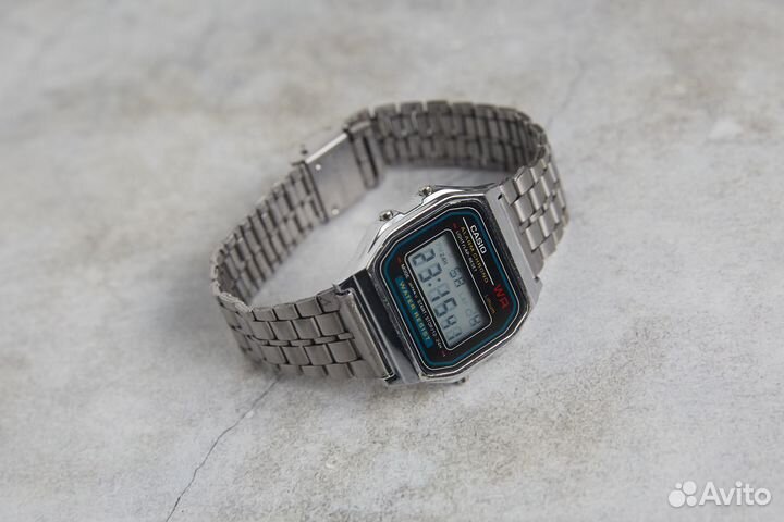 Часы Casio