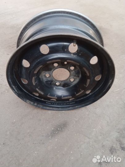 Штампованные диски р15 с колпаками