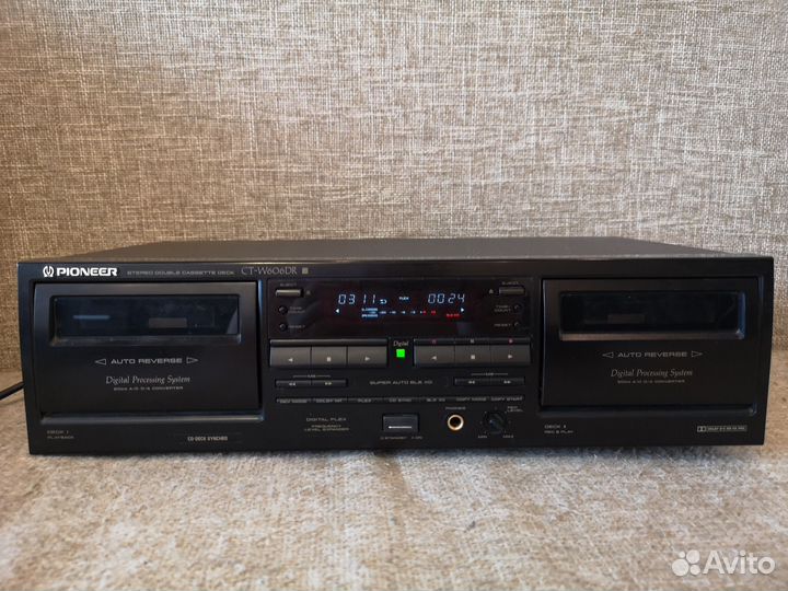 Дека кассетная Pioneer CT-W606DR