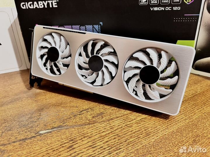 Видеокарта Gigabyte RTX 3060 vision OC