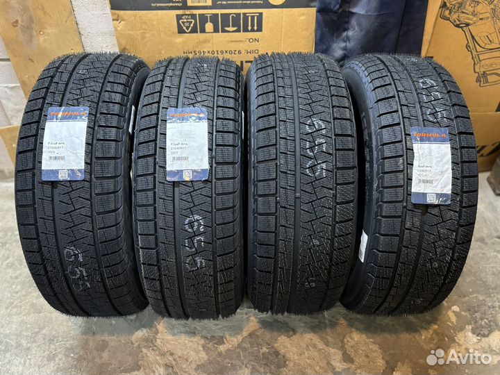 Pirelli Formula Ice FR 215/60 R17 100T