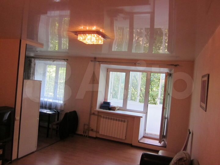 2-к. квартира, 43 м², 3/5 эт.