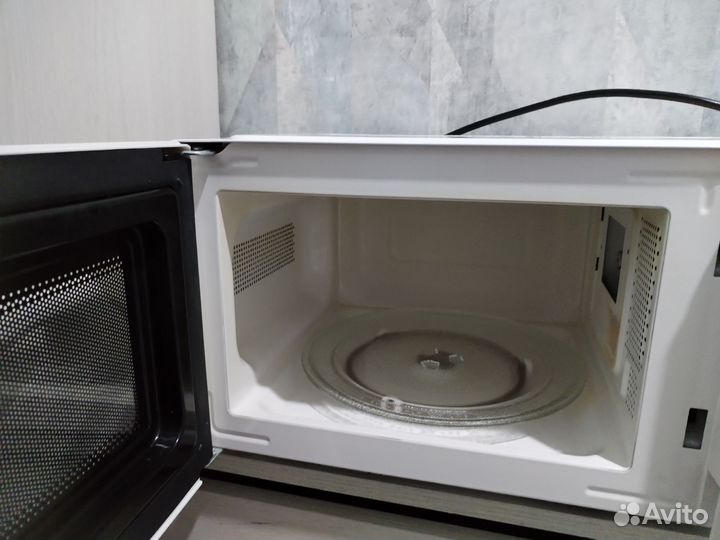 Микроволновая печь