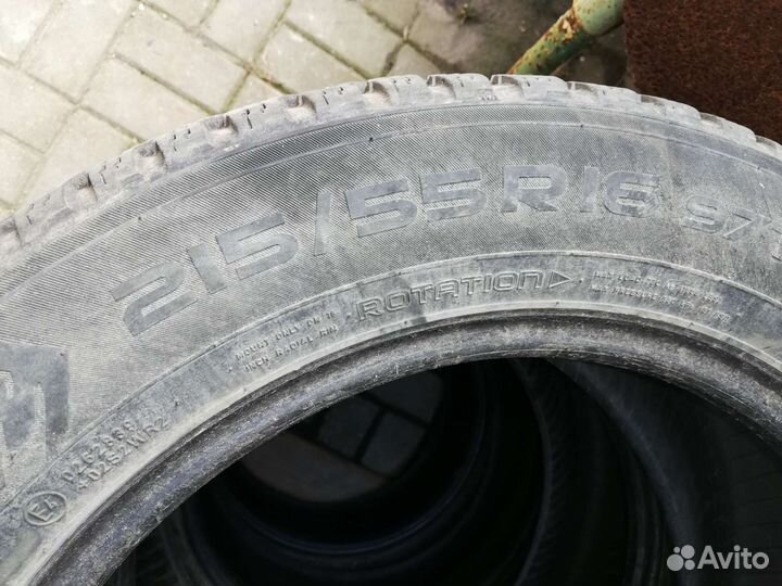 Nokian Tyres Hakkapeliitta 8 215/55 R16 97