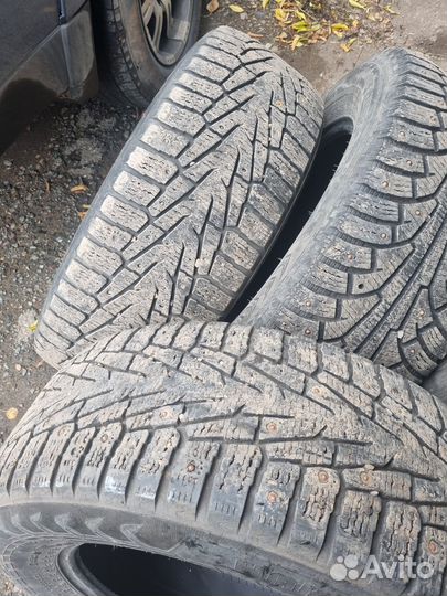 Nokian Tyres Hakkapeliitta 7 SUV 265/60 R18