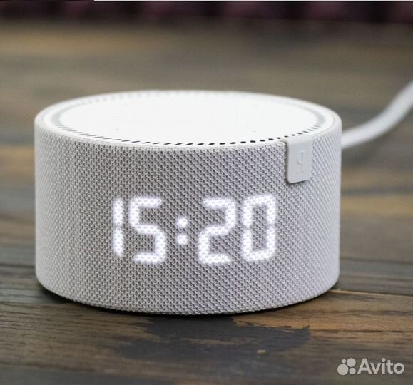 Умная колонка Алиса (Яндекс станция)