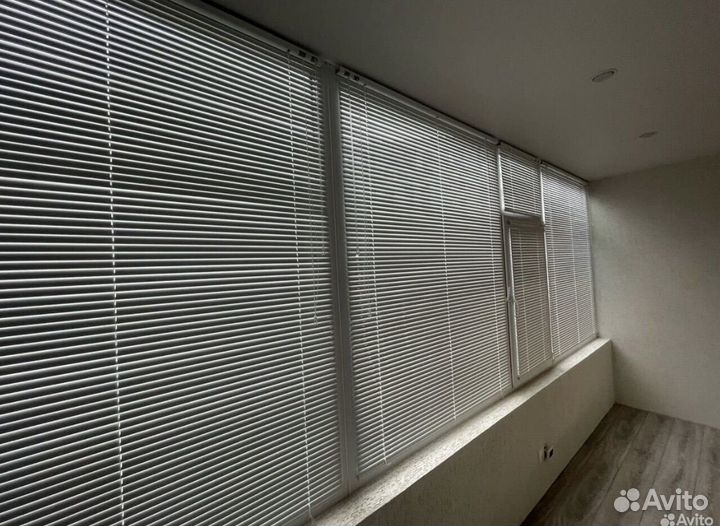 Жалюзи горизонтальные